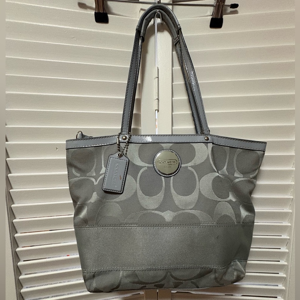 Coach Bag Light Grey with Dark Blue Interior